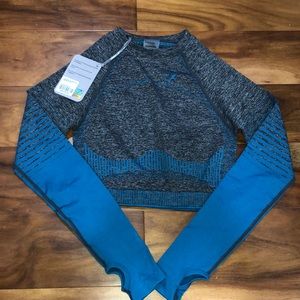 Gym shark long sleeve shirt